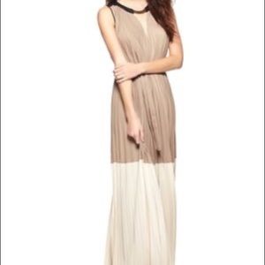 BCBG Adelaide pleated maxi dress Sz S